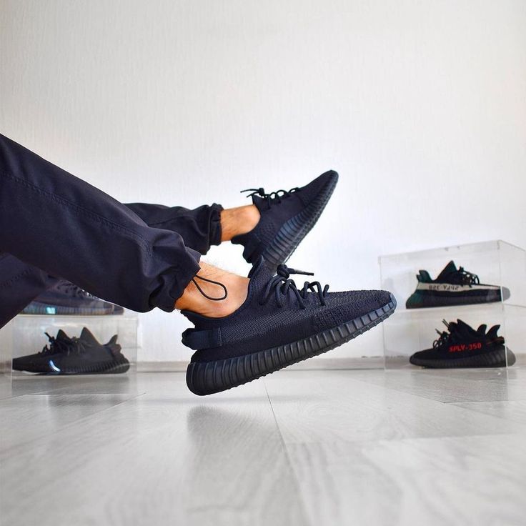 Yeezy Boost 350 V2 Onyx MYSNEAKERS